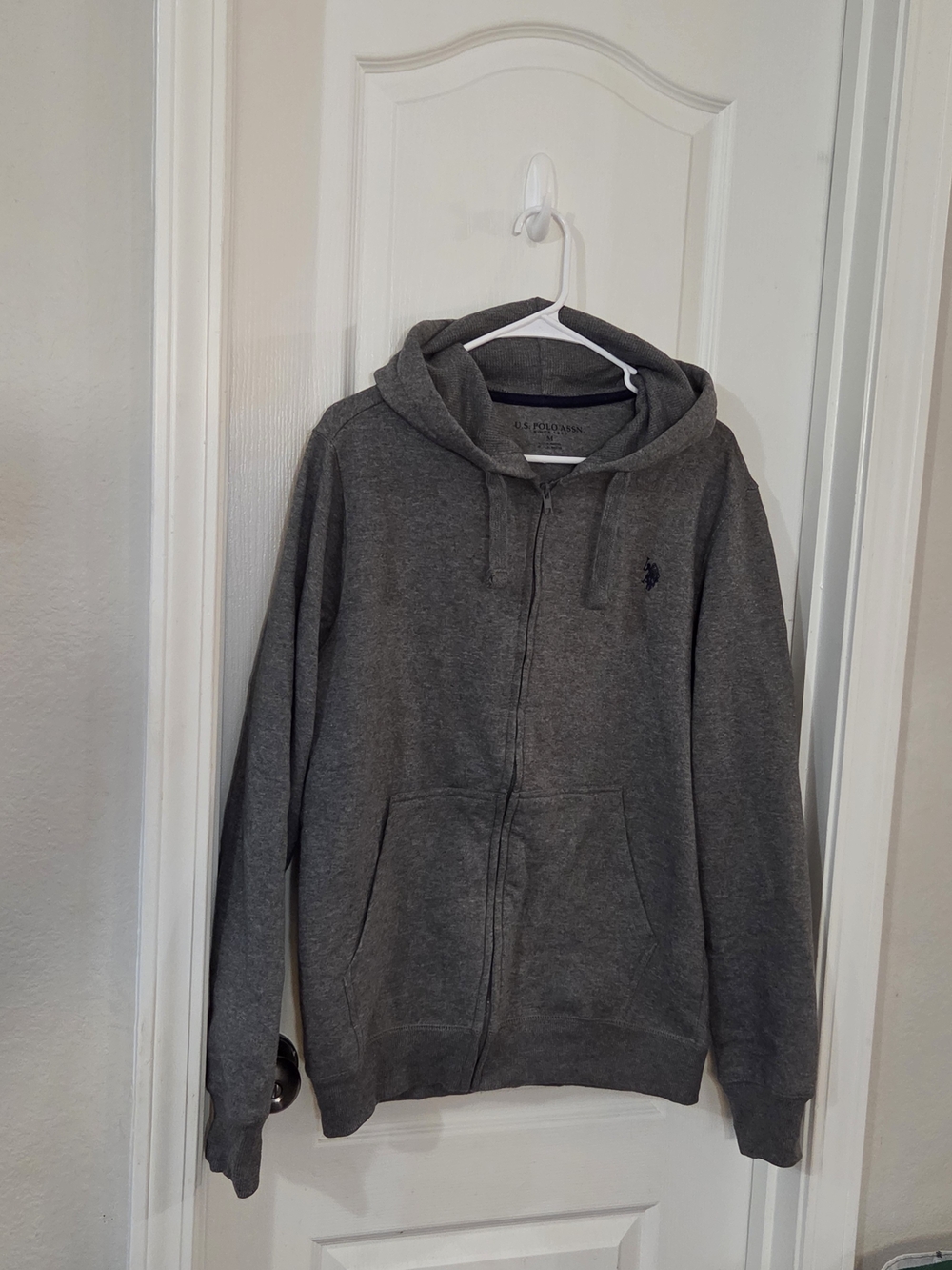 U.S. Polo Assn. Men's Gray Full-Zip Hooded Sweatshirt Sz Medium EUC